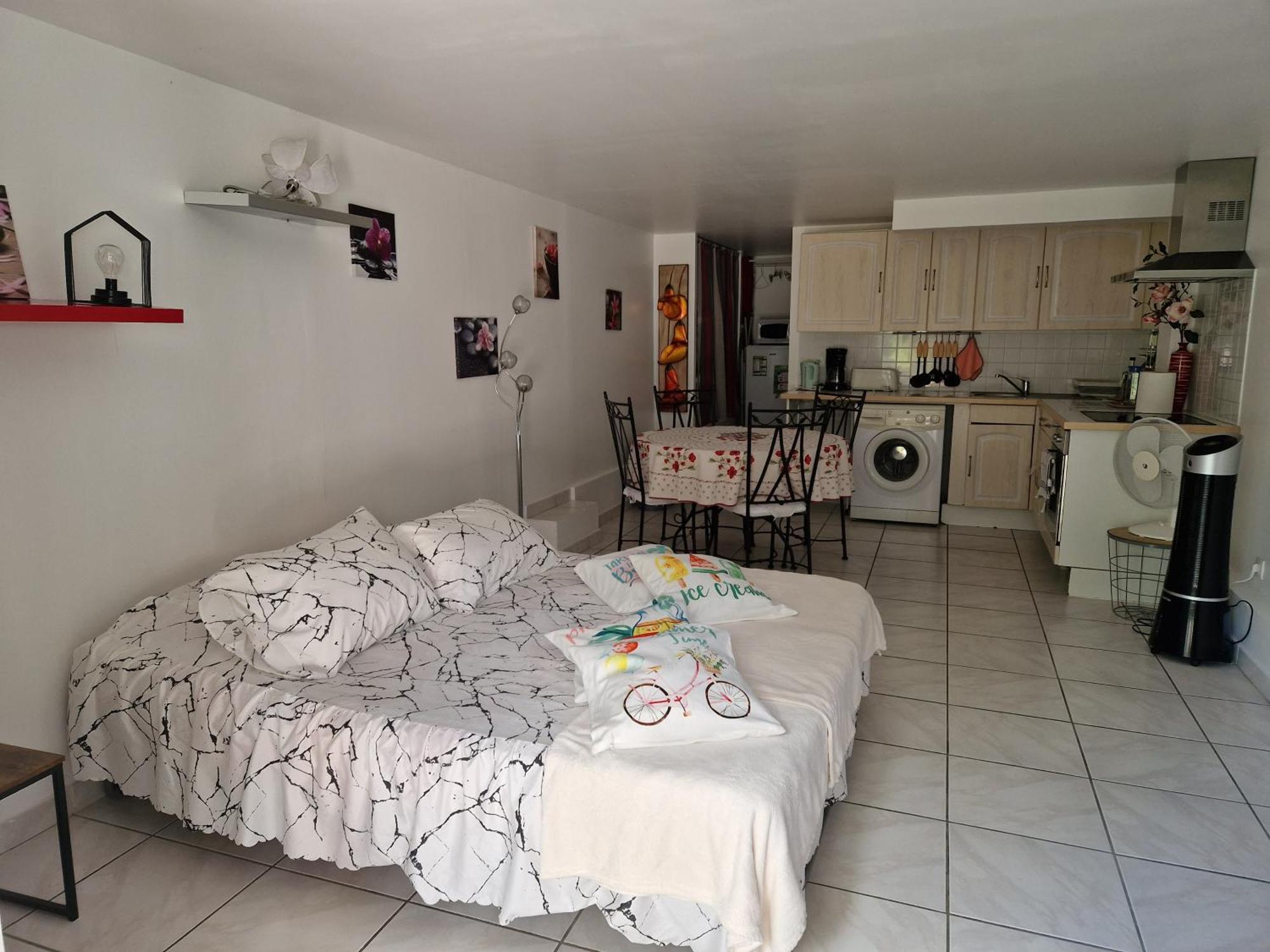 Casa Prescilia Daire Lumio  Oda fotoğraf